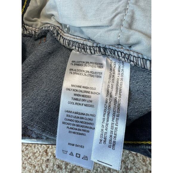 NWT - DKNY JEANS Mini Skirt, size Women's 12; Mid Rise; Denim/Jean Skirt - Picture 11 of 11